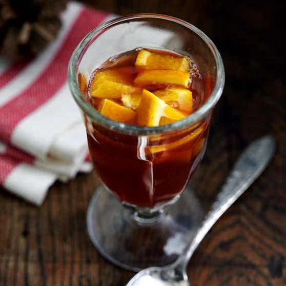 Warm orange-apple punch