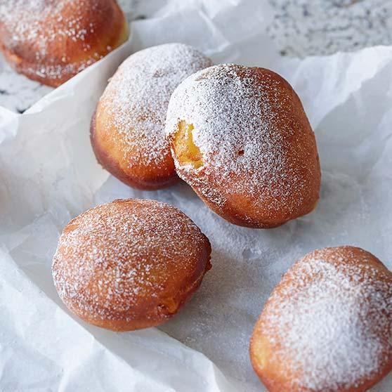 Päärynä-beignet
