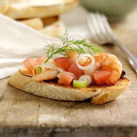 Bruschetta marinoitujen katkarapujen kera