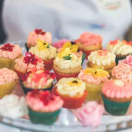 Sitruuna-cupcakes
